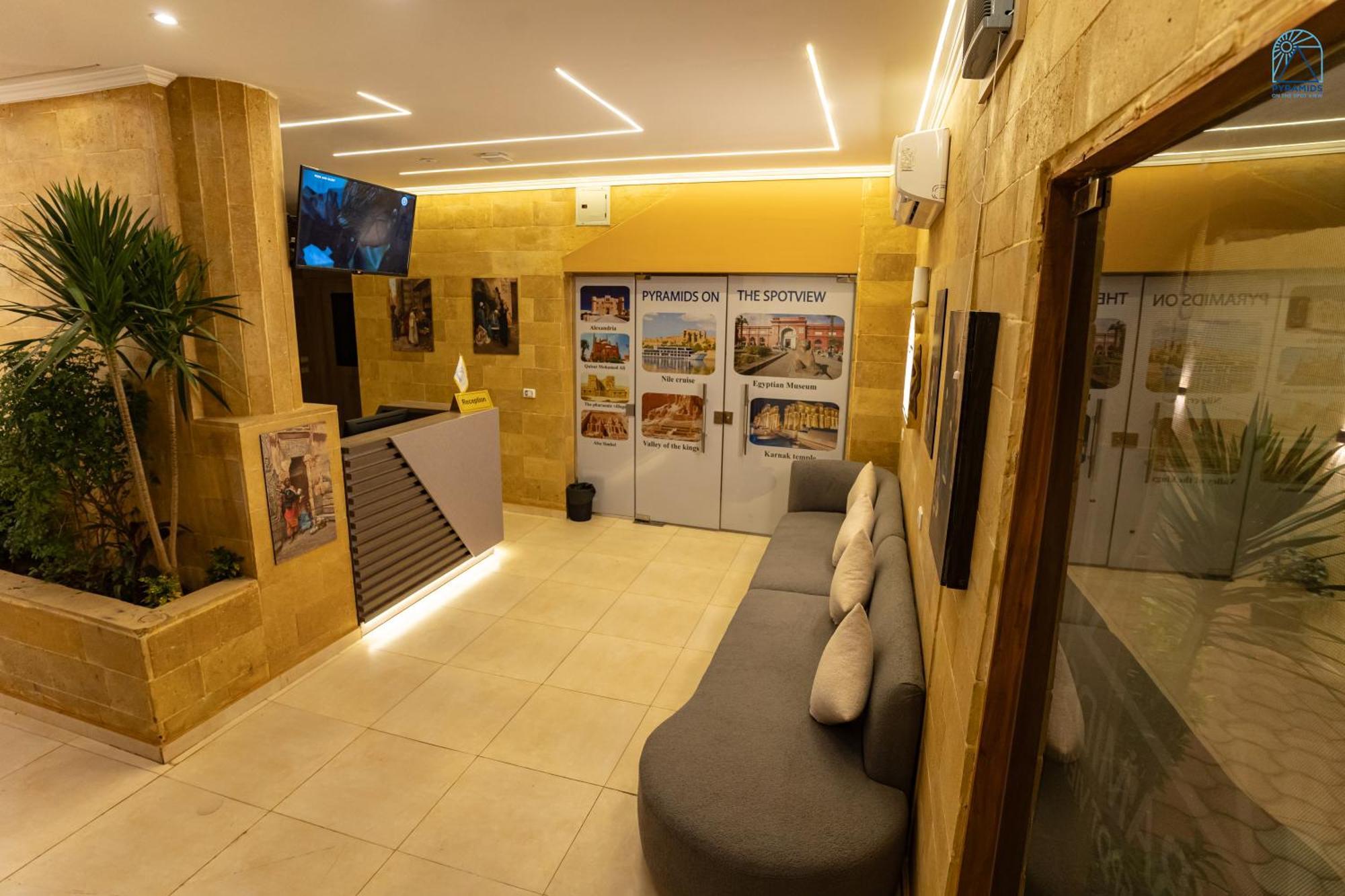 Pyramids On The Spot View Hotel Kafret el-Gabal Exterior photo