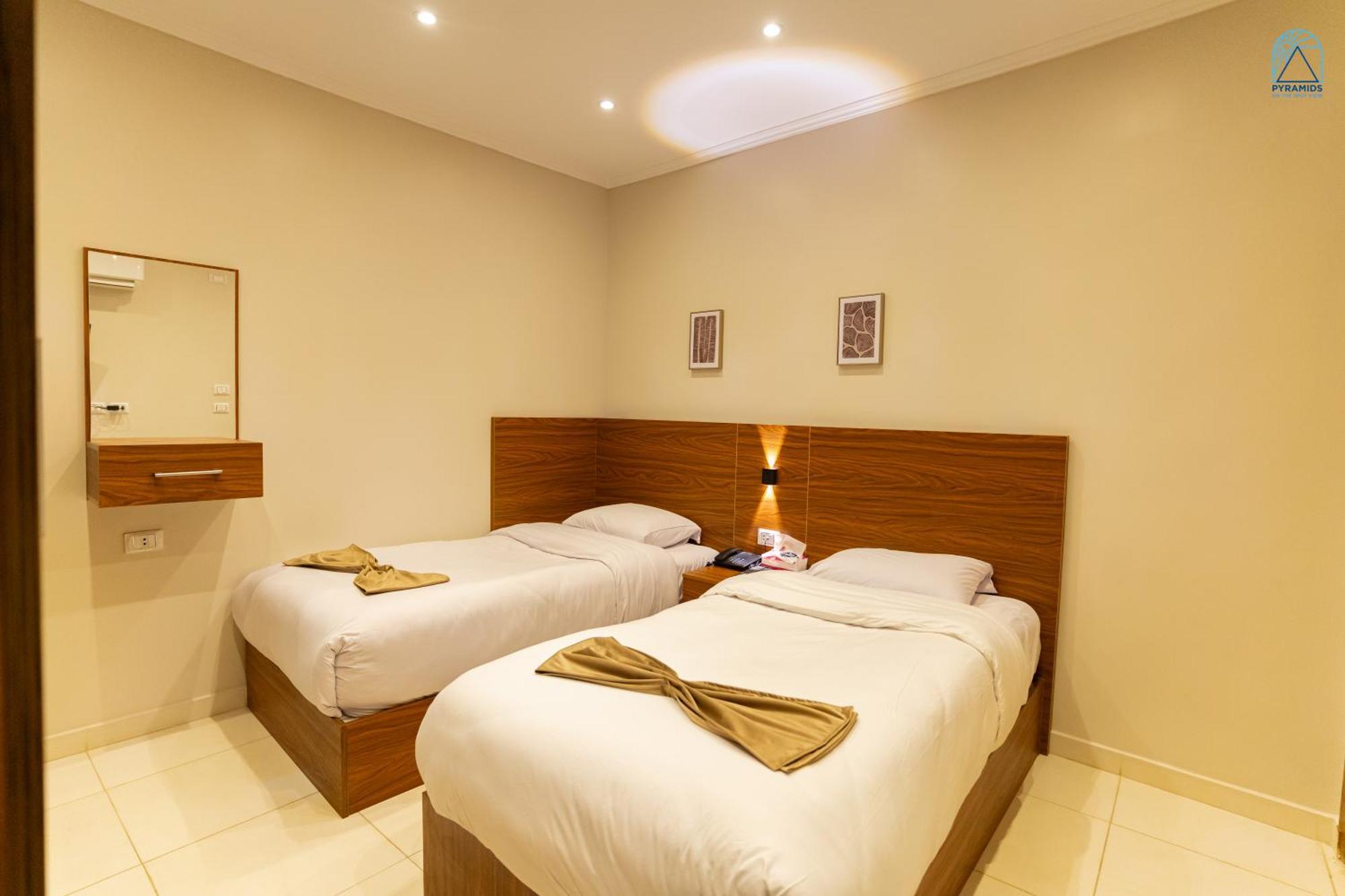 Pyramids On The Spot View Hotel Kafret el-Gabal Exterior photo